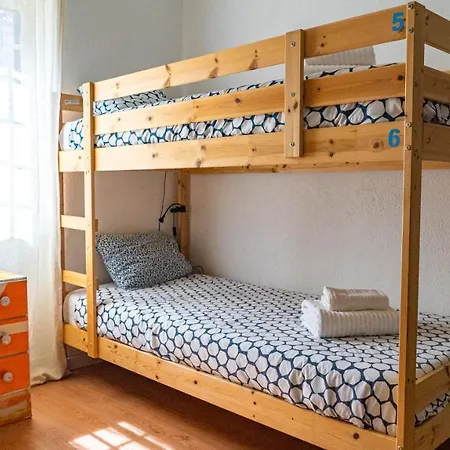 Mr Ziggy's Surfhouse Bed and breakfast Costa da Caparica