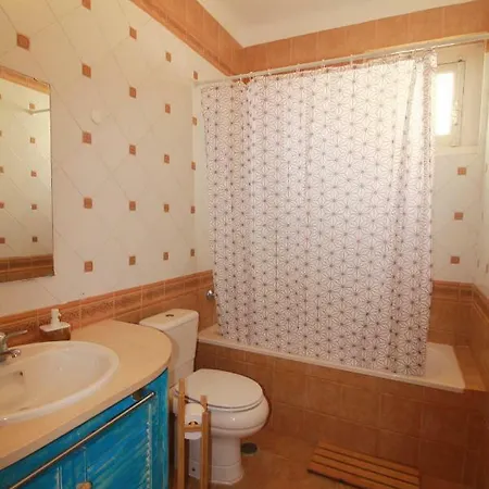 Mr Ziggy's Surfhouse Bed and breakfast