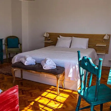 فندق مبيت وإفطار Mr Ziggy's Surfhouse 2*