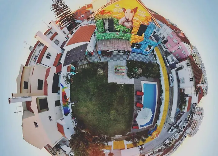 Mr Ziggy's Surfhouse 2*